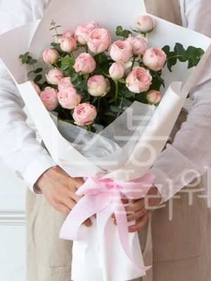 romantic rose bouquet