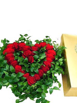 25 Red Roses Heart Box