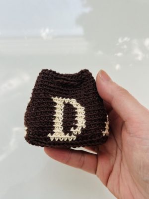 initial earphone knitted pouch
