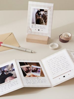 🧸 SAME DAY SHIPPING 🧸 Couple Memories Player Accordion Letter 🍒